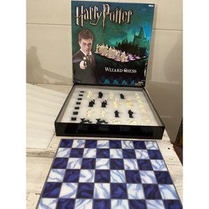 NECA Harry Potter chess set